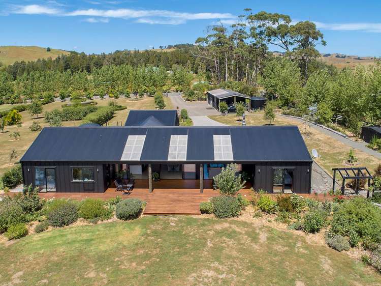 42 Arone Way Wainui_20