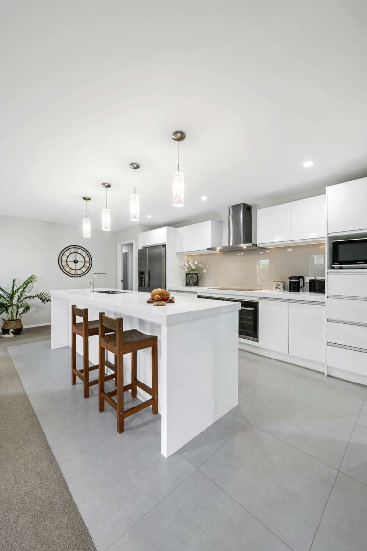 19 Defender Crescent Beachlands_23