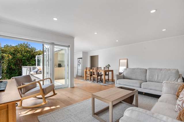 2/56 Rukutai Street 1743_4