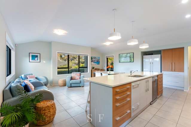 22 Fairway Oaks Drive Waikanae Beach_4