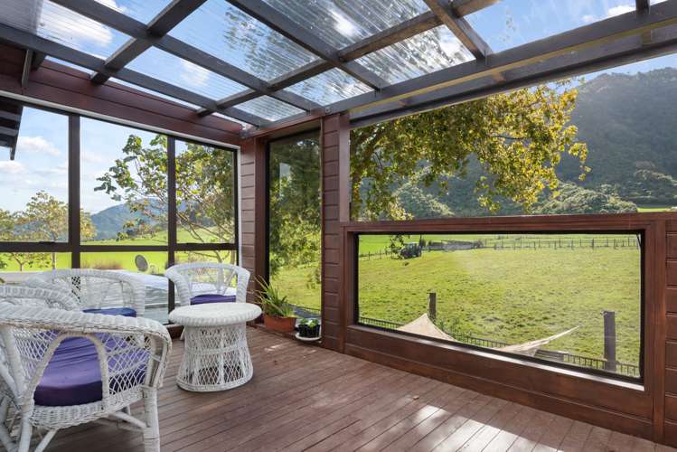 1349 Queen Charlotte Drive Anakiwa and Surrounds_10