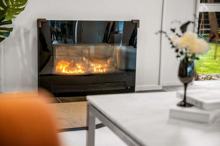 18 Huntington Park Drive Greenhithe_5