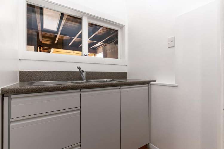 15 High Street Leeston_21