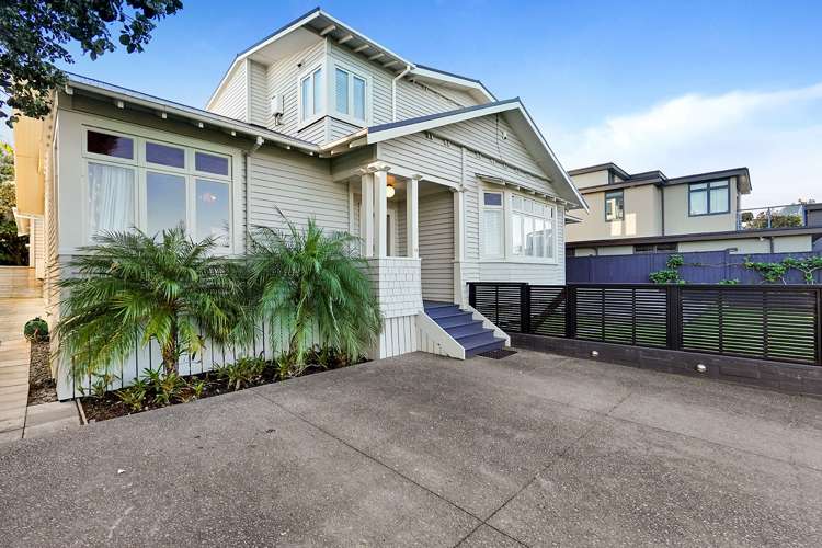 19 Hamana Street Narrow Neck_18