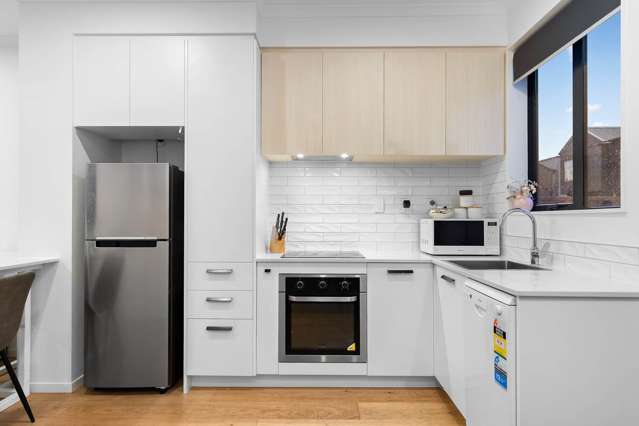 83 Waipuhinui Way Wiri_2