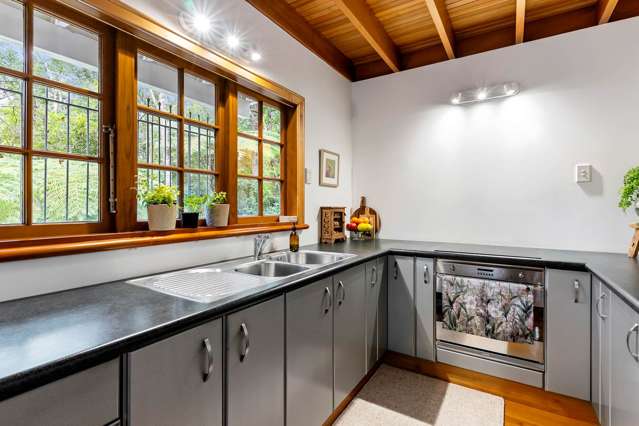 59 Whatipu Road Huia_4