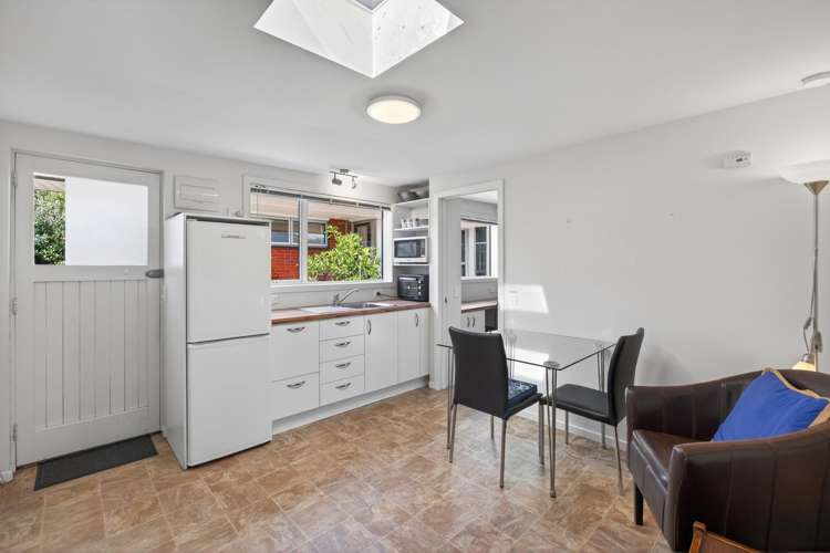 80 Halifax Street East Nelson_21