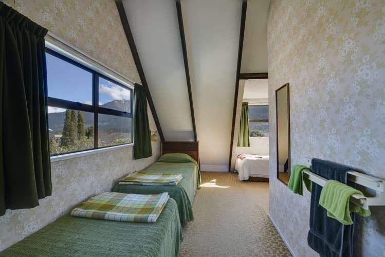 8 Kelvin Place Kelvin Heights_13