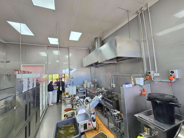 Unit 2/100 Rosedale Road Rosedale_4
