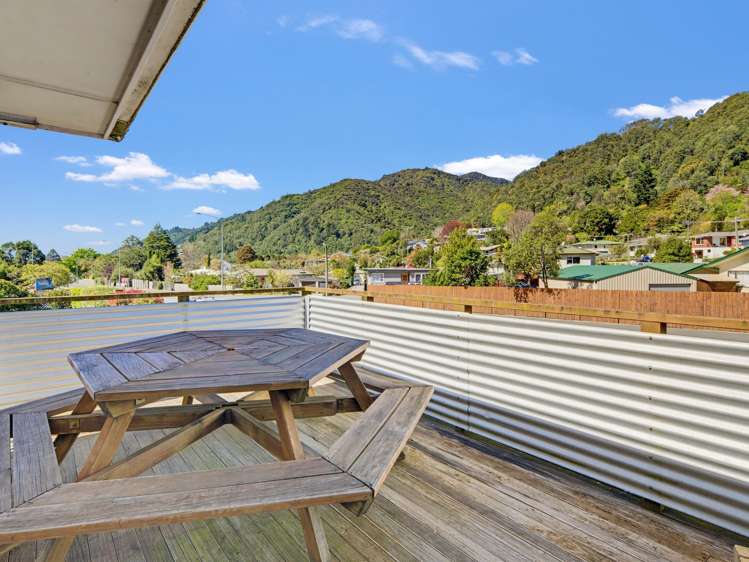 51 Wairau Road Picton_14