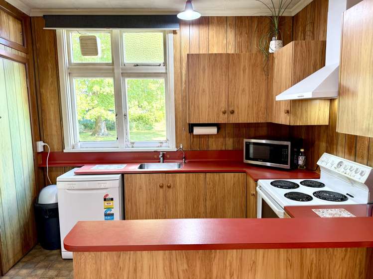 300 Moulson Street Tisbury_4