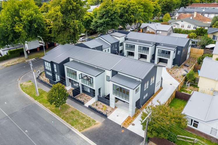 2-3/2 Wellington Street_1