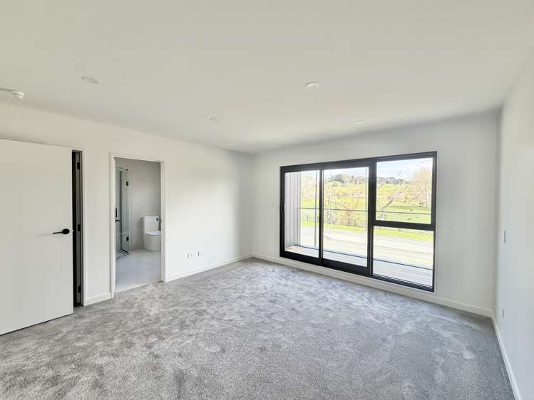 1 Rillside Crescent Milldale_8