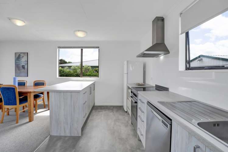 18 Pohutukawa Drive Opunake_8
