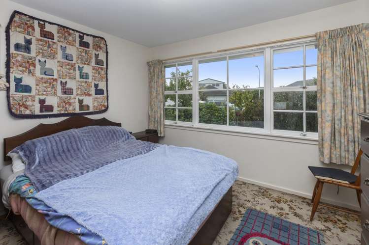 20 Staffordshire Street Burwood_13