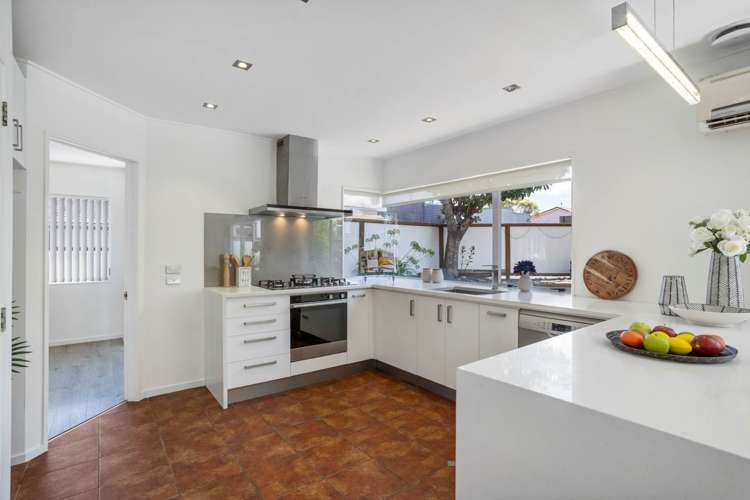 208 Bucklands Beach Road Bucklands Beach_9