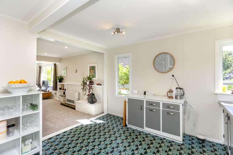16 Awanui Street Merrilands_8