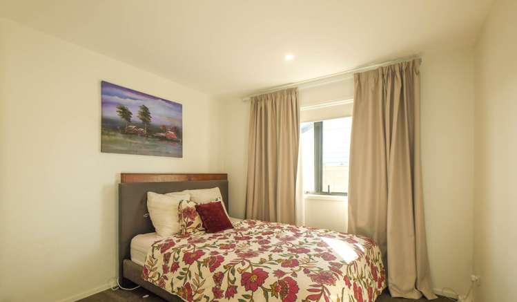100 John Fair Drive Milldale_13
