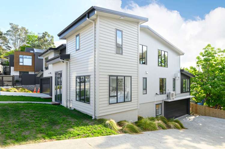 18 & 20 Arataki Views Way Glen Eden_52