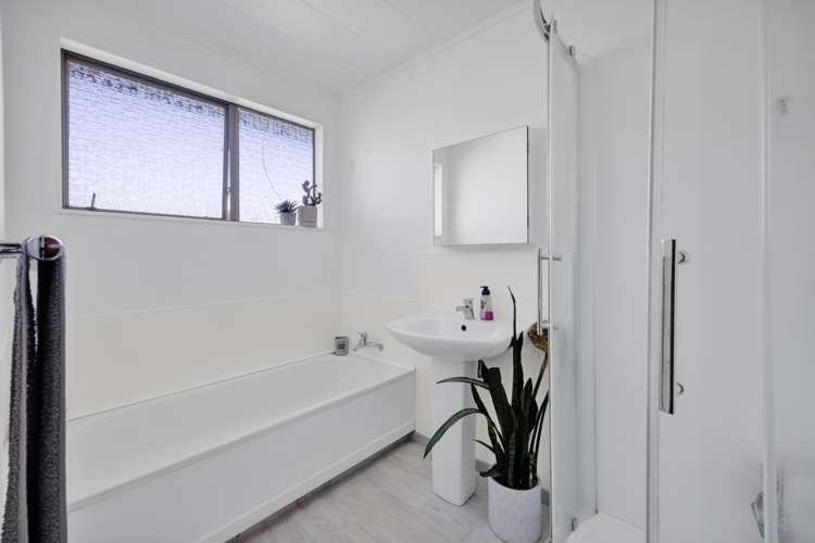 15 Wilson Road Opunake_16