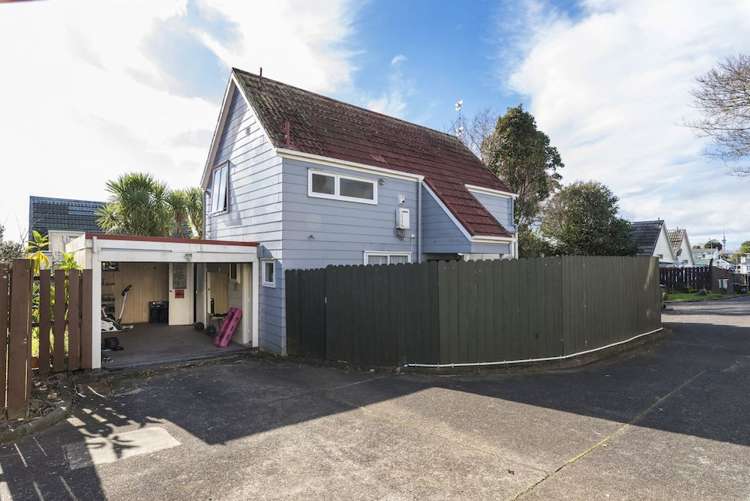 121d Taylors Road Mount Albert_23