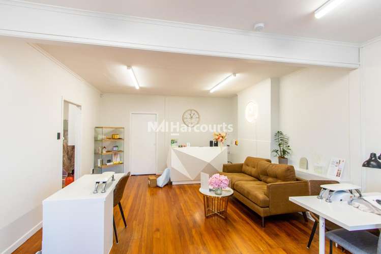 C/7 Hurstmere Road Takapuna_4