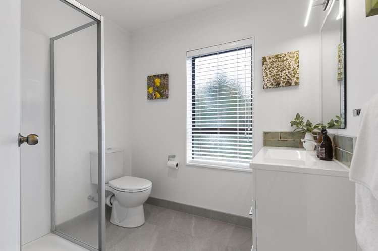 35a Dell Avenue Remuera_17