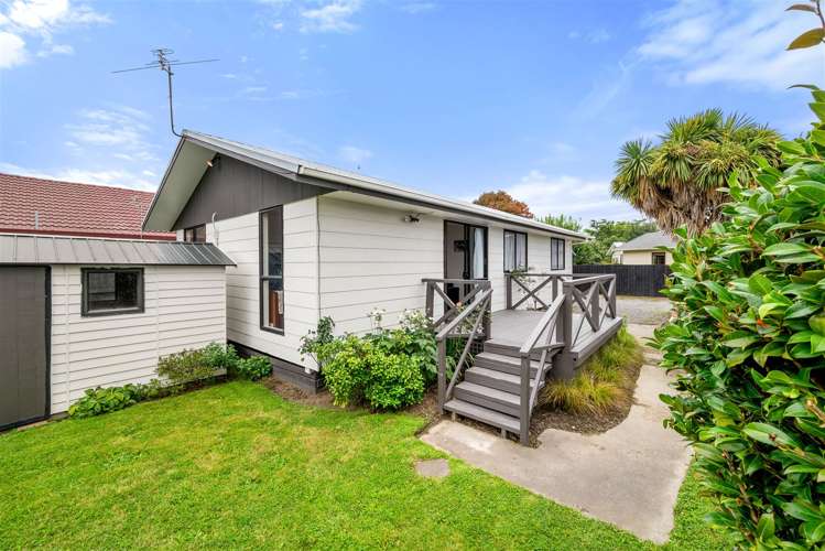 2/4 Armilla Lane Hei Hei_0