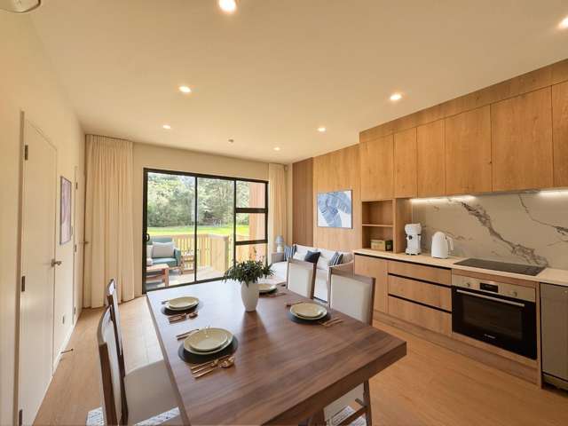5/8 Lowtherhurst Road 11410_1