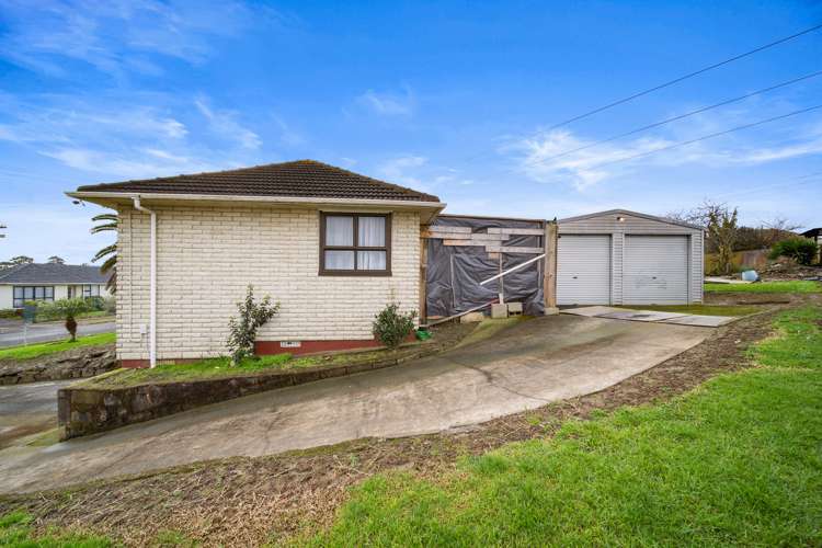 27 Fisher Crescent Otara_14