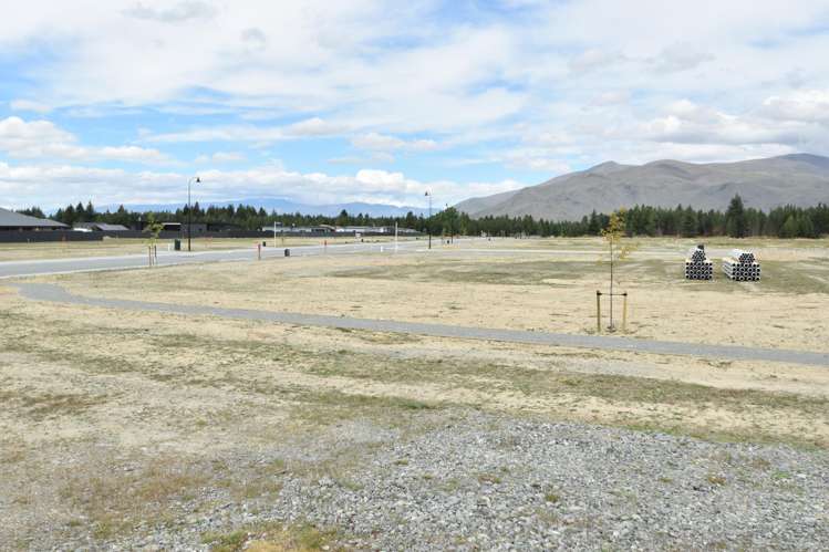 34 Lakeland Avenue Twizel_12