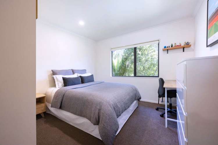 187a Godley Road Titirangi_15