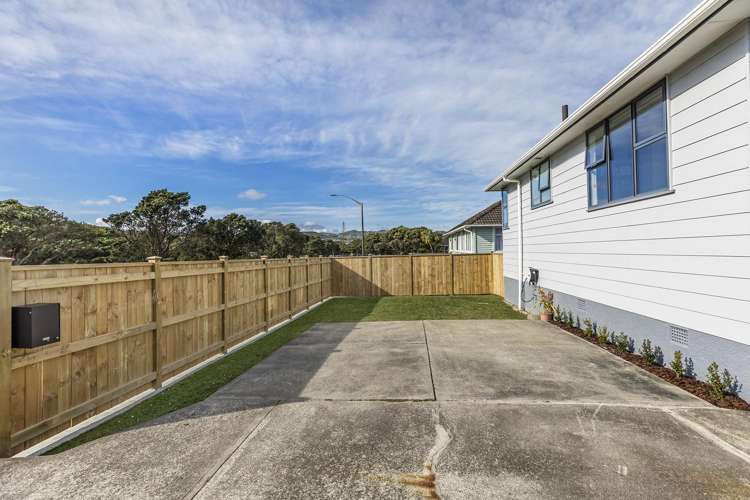 110 Main Road Titahi Bay_24
