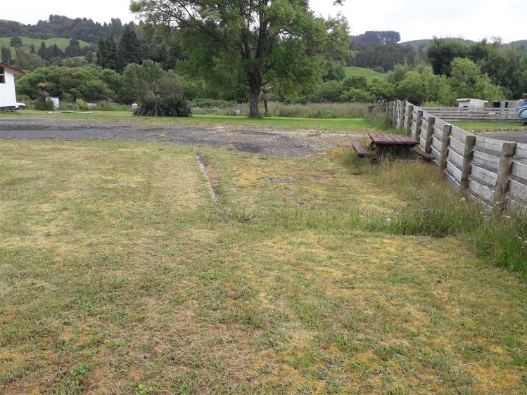 21 School Road Benneydale_1