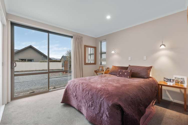 33e Larch Crescent Alexandra_7