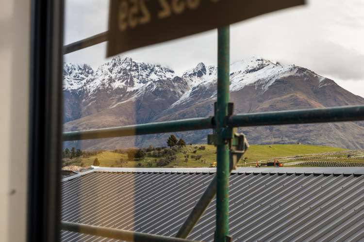 3 Till Street Jacks Point_7