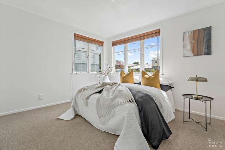 45 Lynwood Road New Lynn_17