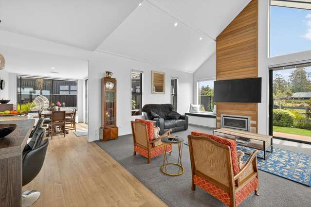 32 Carnaveron Drive Lincoln_3