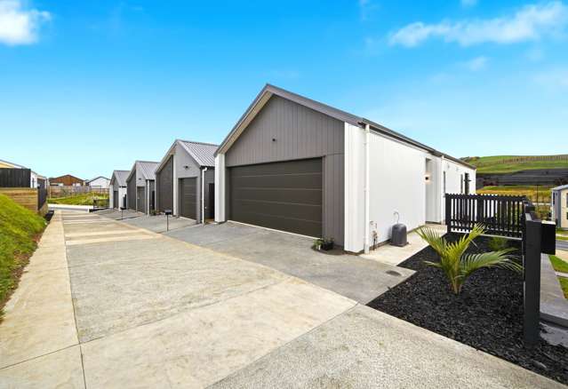 Brand-New Beauty with Double Garage