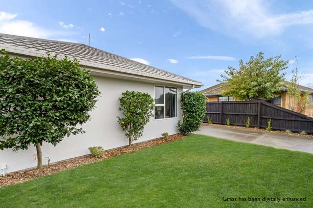 Modern Comfort, Low Maintenance Lifestyle