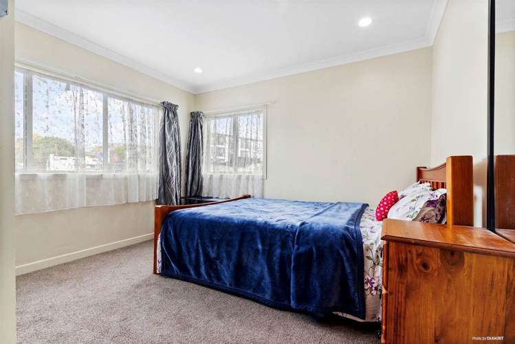 3183 Great North Road New Lynn_7