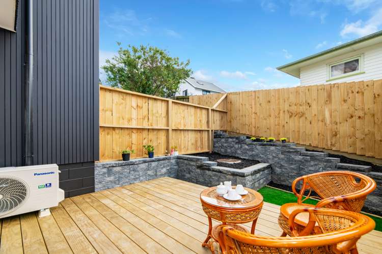 23b Crystal Avenue Glendene_24