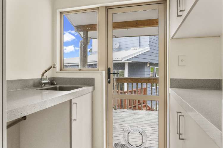 430 Huia Road Laingholm_22