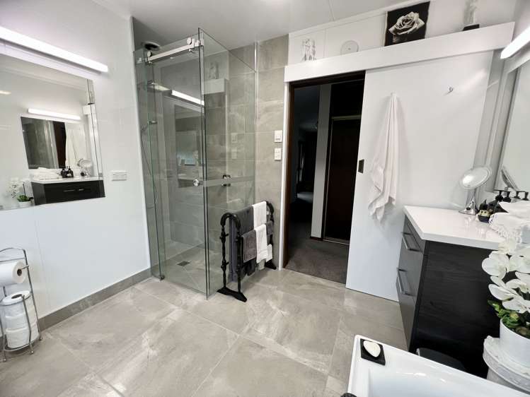 132 Grant Road Otatara_26