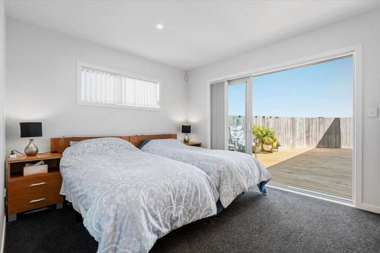 25 Hastings Road 11554_8