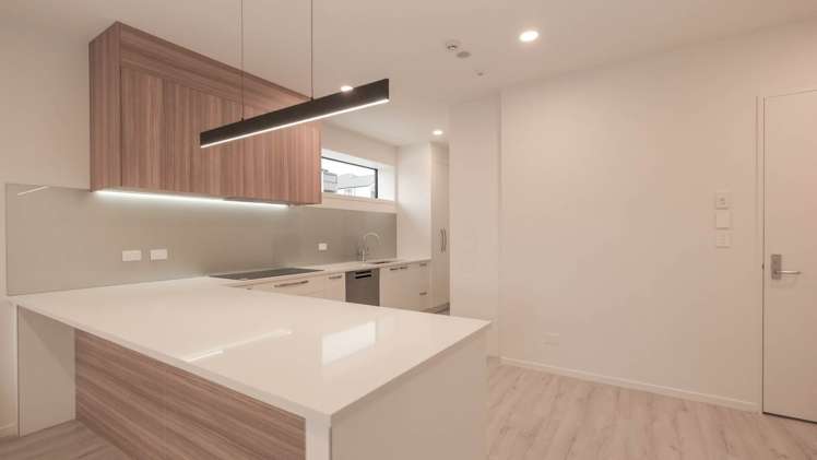 unit 1/47 Arran Drive Orewa_4