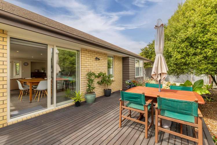 1/27 Kirsten Place Parklands_14