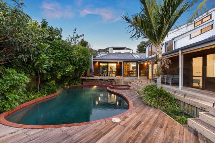 121 Kowhai Road_1