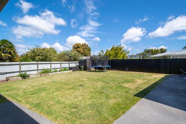 16 Ozich Avenue Te Atatu South_2