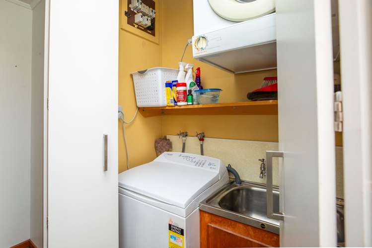 2/347a Church Street West End_13